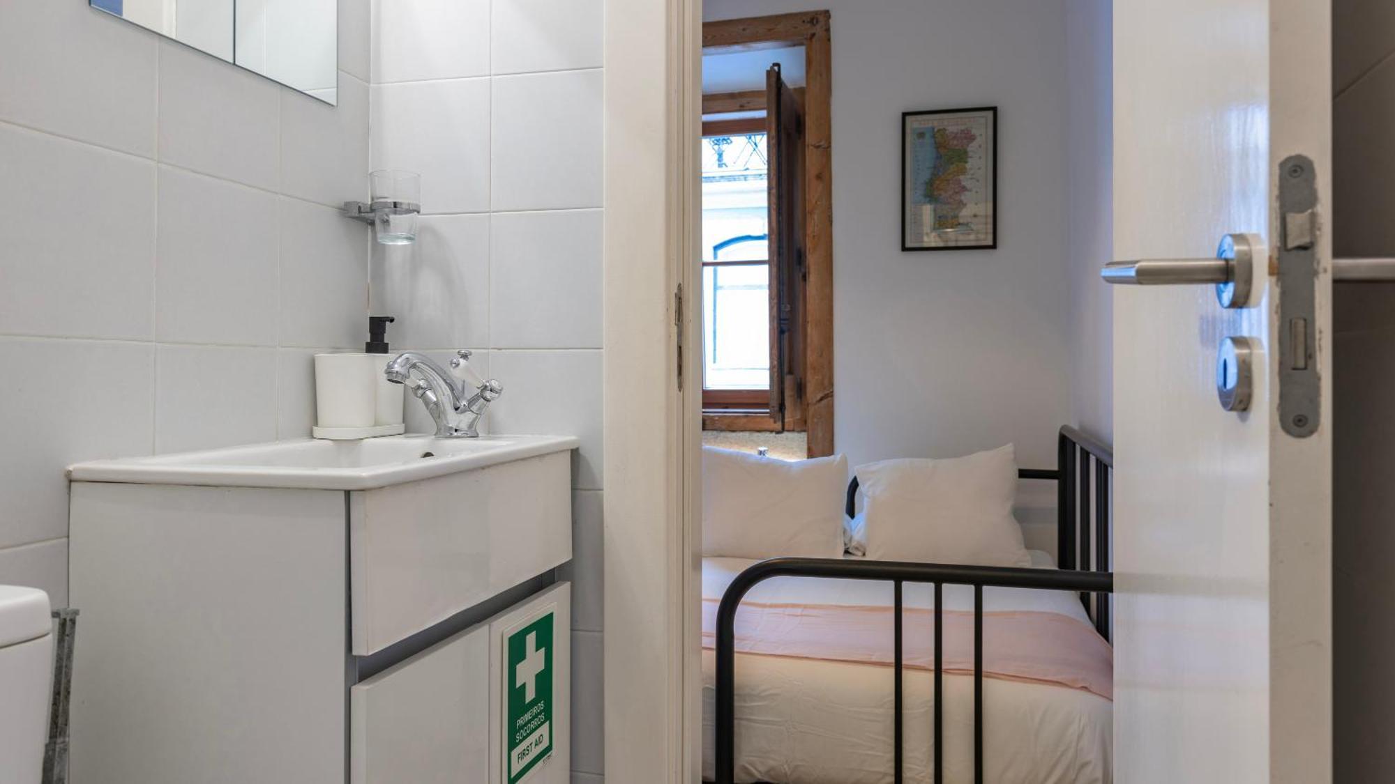Portuguese Charm By Lovelystay Gasthof *